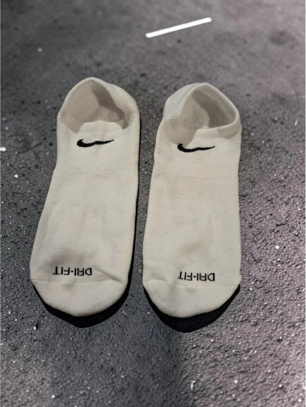 Nike Dri-FIT low cut Socks White